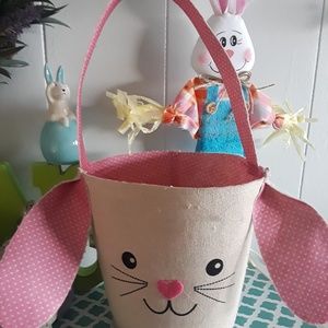 Farmhouse Country Style Easter Bunny Basket Pink